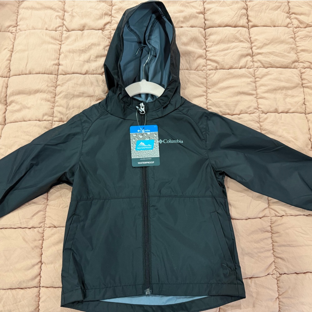NWT Columbia Black and Gray Outdoor Jacket